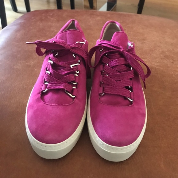 stuart weitzman pink shoes